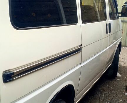 Фольксваген Transporter, объемом двигателя 2.5 л и пробегом 509 тыс. км за 6000 $, фото 4 на Automoto.ua