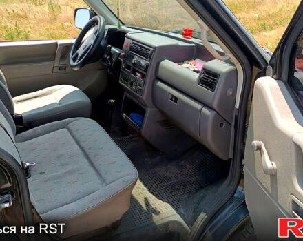 Фольксваген Transporter, объемом двигателя 1.9 л и пробегом 460 тыс. км за 5500 $, фото 3 на Automoto.ua