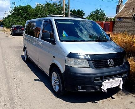 Фольксваген Transporter, объемом двигателя 2.5 л и пробегом 395 тыс. км за 8000 $, фото 1 на Automoto.ua