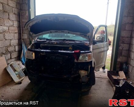 Фольксваген Transporter, объемом двигателя 2.5 л и пробегом 295 тыс. км за 4449 $, фото 3 на Automoto.ua