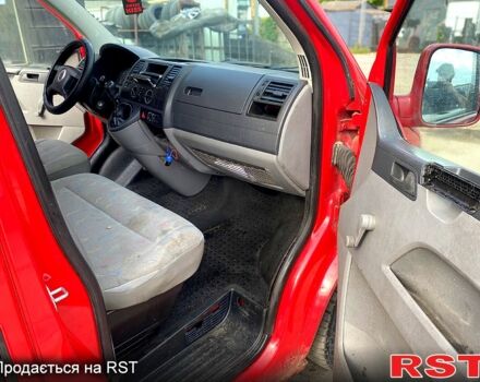 Фольксваген Transporter, объемом двигателя 2.5 л и пробегом 390 тыс. км за 5550 $, фото 2 на Automoto.ua