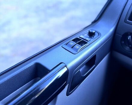 Фольксваген Transporter, объемом двигателя 2 л и пробегом 270 тыс. км за 14350 $, фото 12 на Automoto.ua