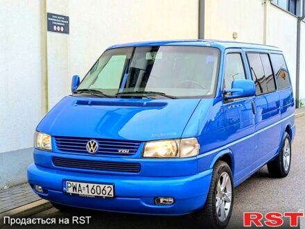 Фольксваген Transporter, объемом двигателя 2.5 л и пробегом 300 тыс. км за 2000 $, фото 1 на Automoto.ua