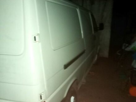 Фольксваген Transporter, объемом двигателя 1.9 л и пробегом 300 тыс. км за 6500 $, фото 1 на Automoto.ua