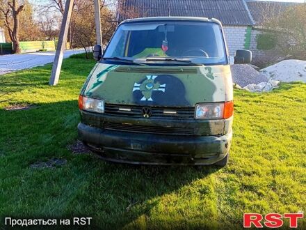 Фольксваген Transporter 1996 у Дніпро (Дніпропетровську) на Automoto.ua Фольксваген Transporter, об'ємом двигуна 2.5 л та пробігом 500 тис. км за 2500 $, фото 1 на Automoto.ua