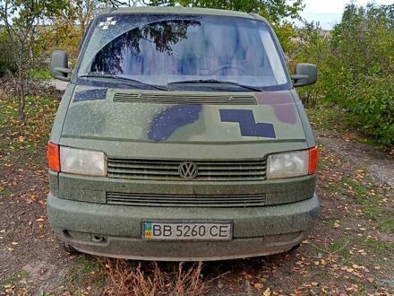 Фольксваген Transporter, объемом двигателя 1.9 л и пробегом 350 тыс. км за 3060 $, фото 1 на Automoto.ua