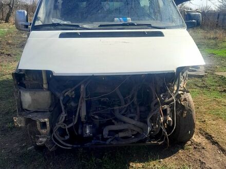 Фольксваген Transporter 2000 у Балаклее на Automoto.ua Фольксваген Transporter, об'ємом двигуна 19 л та пробігом 0 тис. км за 2600 $, фото 1 на Automoto.ua