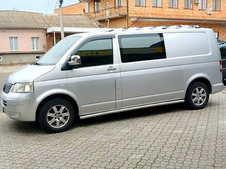 Фольксваген Transporter, объемом двигателя 2.5 л и пробегом 315 тыс. км за 7999 $, фото 1 на Automoto.ua
