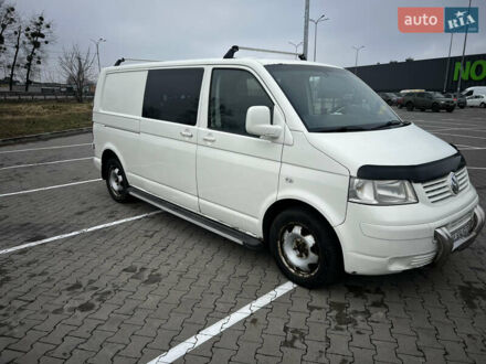 Фольксваген Transporter 2009 в Киеве на Automoto.ua Фольксваген Transporter, объемом двигателя 2.5 л и пробегом 330 тыс. км за 8000 $, фото 1 на Automoto.ua