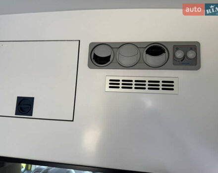 Желтый Фольксваген Transporter, объемом двигателя 1.97 л и пробегом 320 тыс. км за 27500 $, фото 21 на Automoto.ua