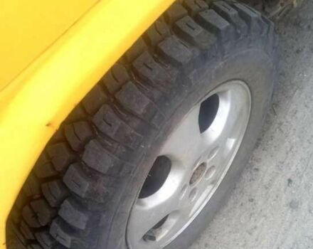 Жовтий Фольксваген Transporter, об'ємом двигуна 1.6 л та пробігом 200 тис. км за 1800 $, фото 5 на Automoto.ua