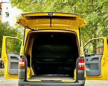 Желтый Фольксваген Transporter, объемом двигателя 2 л и пробегом 294 тыс. км за 6800 $, фото 19 на Automoto.ua