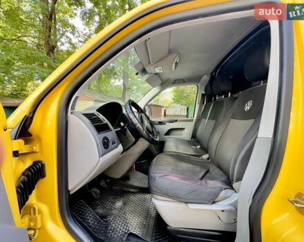 Желтый Фольксваген Transporter, объемом двигателя 2 л и пробегом 294 тыс. км за 6800 $, фото 28 на Automoto.ua