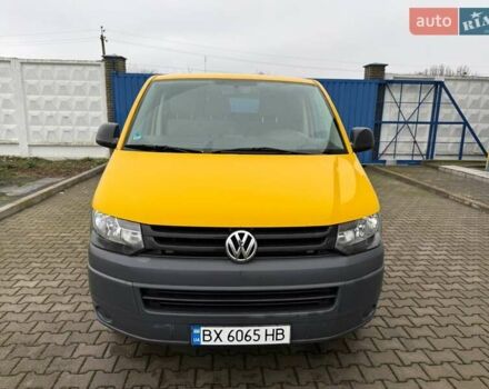 Жовтий Фольксваген Transporter, об'ємом двигуна 1.97 л та пробігом 130 тис. км за 12800 $, фото 2 на Automoto.ua