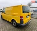 Жовтий Фольксваген Transporter, об'ємом двигуна 1.97 л та пробігом 130 тис. км за 12800 $, фото 5 на Automoto.ua
