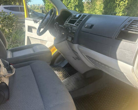 Желтый Фольксваген Transporter, объемом двигателя 1.97 л и пробегом 203 тыс. км за 11200 $, фото 15 на Automoto.ua