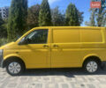 Желтый Фольксваген Transporter, объемом двигателя 1.97 л и пробегом 203 тыс. км за 11200 $, фото 2 на Automoto.ua