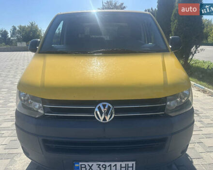Желтый Фольксваген Transporter, объемом двигателя 1.97 л и пробегом 203 тыс. км за 11200 $, фото 6 на Automoto.ua