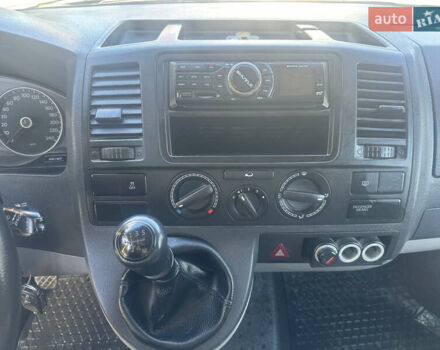 Желтый Фольксваген Transporter, объемом двигателя 1.97 л и пробегом 203 тыс. км за 11200 $, фото 9 на Automoto.ua