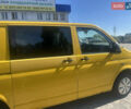 Желтый Фольксваген Transporter, объемом двигателя 1.97 л и пробегом 203 тыс. км за 11200 $, фото 1 на Automoto.ua