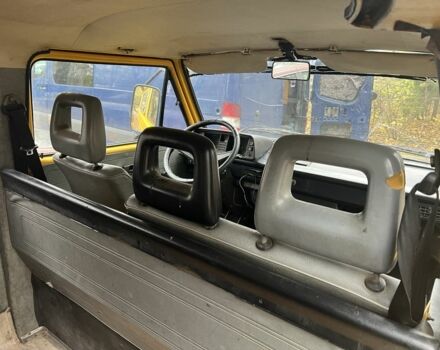 Жовтий Фольксваген Transporter, об'ємом двигуна 1.6 л та пробігом 333 тис. км за 1300 $, фото 4 на Automoto.ua