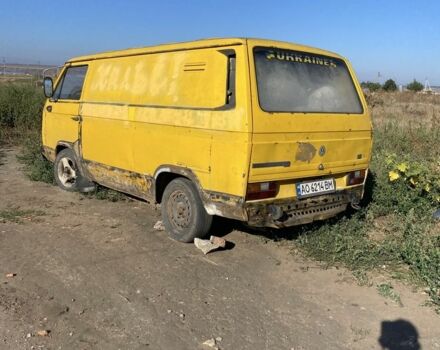 Жовтий Фольксваген Transporter, об'ємом двигуна 1.6 л та пробігом 350 тис. км за 500 $, фото 1 на Automoto.ua
