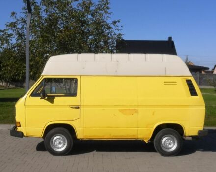 Желтый Фольксваген Transporter, объемом двигателя 1.6 л и пробегом 584 тыс. км за 1500 $, фото 6 на Automoto.ua