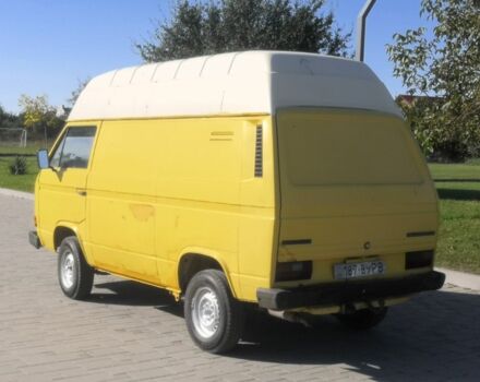 Желтый Фольксваген Transporter, объемом двигателя 1.6 л и пробегом 584 тыс. км за 1500 $, фото 5 на Automoto.ua