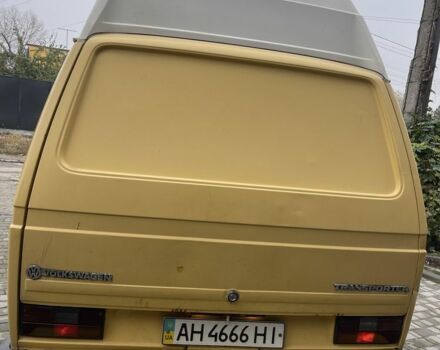 Желтый Фольксваген Transporter, объемом двигателя 1.7 л и пробегом 280 тыс. км за 2800 $, фото 2 на Automoto.ua