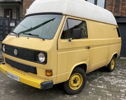 Желтый Фольксваген Transporter, объемом двигателя 1.7 л и пробегом 280 тыс. км за 2800 $, фото 1 на Automoto.ua