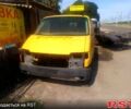 Желтый Фольксваген Transporter, объемом двигателя 1.9 л и пробегом 300 тыс. км за 800 $, фото 1 на Automoto.ua