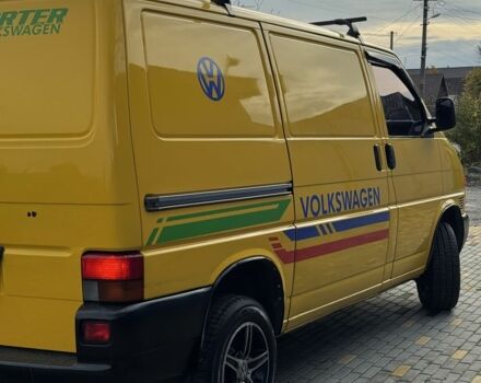 Желтый Фольксваген Transporter, объемом двигателя 1.9 л и пробегом 320 тыс. км за 8600 $, фото 3 на Automoto.ua