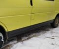 Желтый Фольксваген Transporter, объемом двигателя 1.9 л и пробегом 400 тыс. км за 4100 $, фото 9 на Automoto.ua