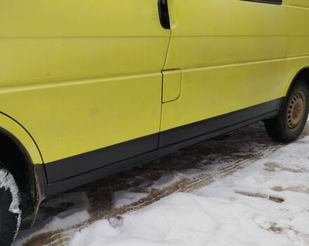 Желтый Фольксваген Transporter, объемом двигателя 1.9 л и пробегом 400 тыс. км за 4100 $, фото 8 на Automoto.ua