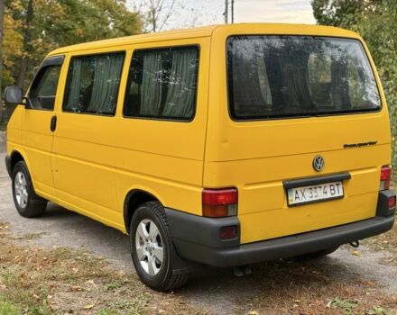 Желтый Фольксваген Transporter, объемом двигателя 1.9 л и пробегом 373 тыс. км за 5300 $, фото 2 на Automoto.ua
