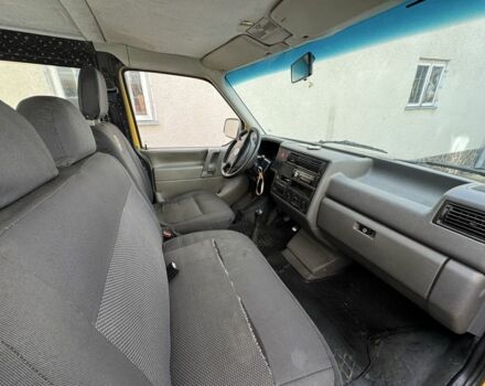 Жовтий Фольксваген Transporter, об'ємом двигуна 1.9 л та пробігом 297 тис. км за 4500 $, фото 5 на Automoto.ua
