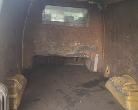 Жовтий Фольксваген Transporter, об'ємом двигуна 2.5 л та пробігом 500 тис. км за 3200 $, фото 4 на Automoto.ua