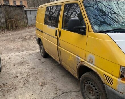 Жовтий Фольксваген Transporter, об'ємом двигуна 0 л та пробігом 224 тис. км за 3100 $, фото 1 на Automoto.ua