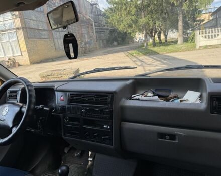 Жовтий Фольксваген Transporter, об'ємом двигуна 2.4 л та пробігом 450 тис. км за 4000 $, фото 6 на Automoto.ua