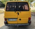 Жовтий Фольксваген Transporter, об'ємом двигуна 2.4 л та пробігом 450 тис. км за 4000 $, фото 1 на Automoto.ua