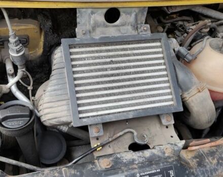 Желтый Фольксваген Transporter, объемом двигателя 2.5 л и пробегом 450 тыс. км за 5000 $, фото 6 на Automoto.ua