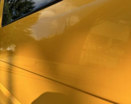 Жовтий Фольксваген Transporter, об'ємом двигуна 2.4 л та пробігом 450 тис. км за 4000 $, фото 4 на Automoto.ua
