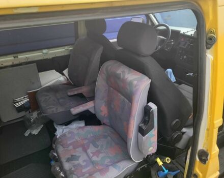 Желтый Фольксваген Transporter, объемом двигателя 2.5 л и пробегом 445 тыс. км за 5500 $, фото 10 на Automoto.ua