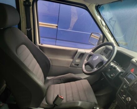 Желтый Фольксваген Transporter, объемом двигателя 2.5 л и пробегом 445 тыс. км за 5500 $, фото 7 на Automoto.ua