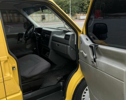 Жовтий Фольксваген Transporter, об'ємом двигуна 2.5 л та пробігом 590 тис. км за 5200 $, фото 9 на Automoto.ua