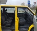 Желтый Фольксваген Transporter, объемом двигателя 1.9 л и пробегом 340 тыс. км за 6150 $, фото 10 на Automoto.ua