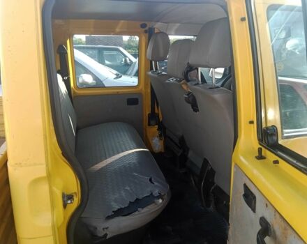 Желтый Фольксваген Transporter, объемом двигателя 2.5 л и пробегом 400 тыс. км за 4328 $, фото 7 на Automoto.ua