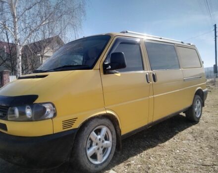 Желтый Фольксваген Transporter, объемом двигателя 2.5 л и пробегом 400 тыс. км за 5800 $, фото 2 на Automoto.ua