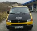 Желтый Фольксваген Transporter, объемом двигателя 1.9 л и пробегом 340 тыс. км за 6150 $, фото 2 на Automoto.ua