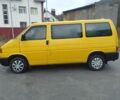 Желтый Фольксваген Transporter, объемом двигателя 1.9 л и пробегом 340 тыс. км за 6150 $, фото 6 на Automoto.ua